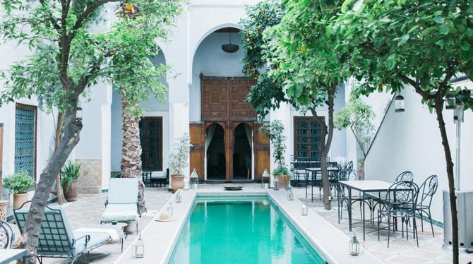 Essential furniture tips for a stylish, Guest approved Airbnb